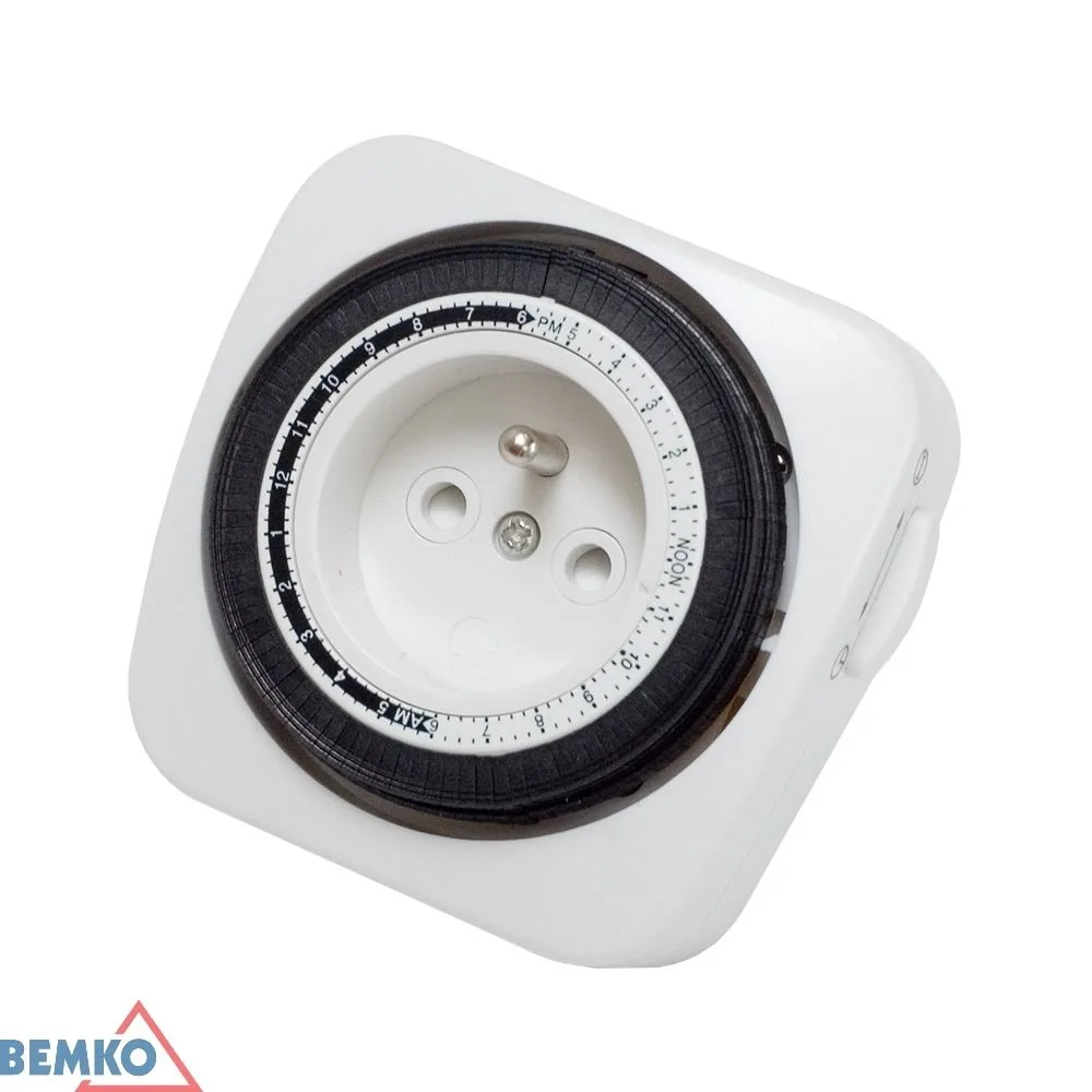 Bemko mechanické spínacie hodiny do zásuvky 24 h 16A IP20 BM-B60-TSMF20