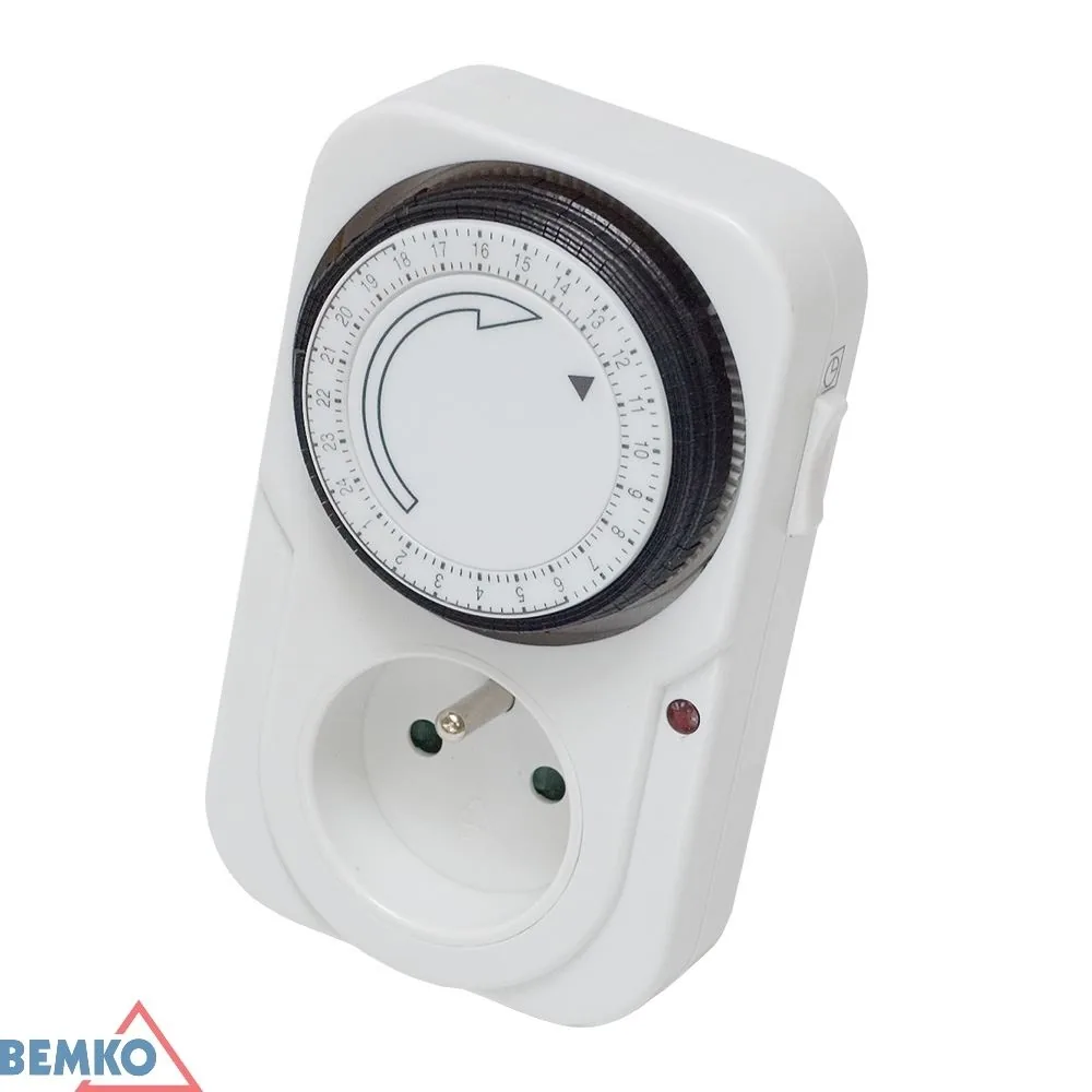 Mechanické spínacie hodiny 24 h do zásuvky 16 A, 230 V Bemko BM-B60-TSMF3