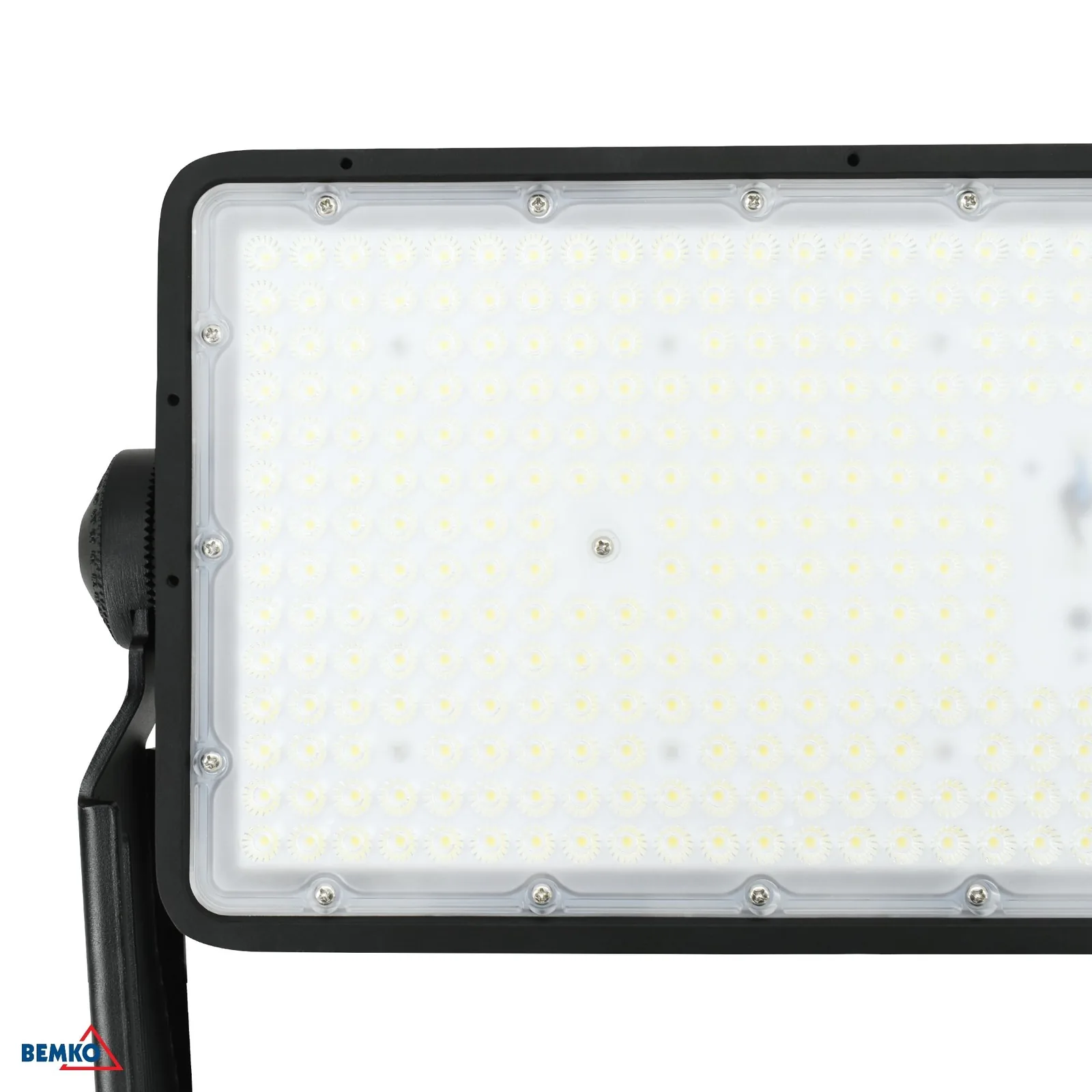 LED štadiónové svietidlo 500W 5000K 80000 lm IP66 BM-C69-STD2-S-500BL-5K-6060