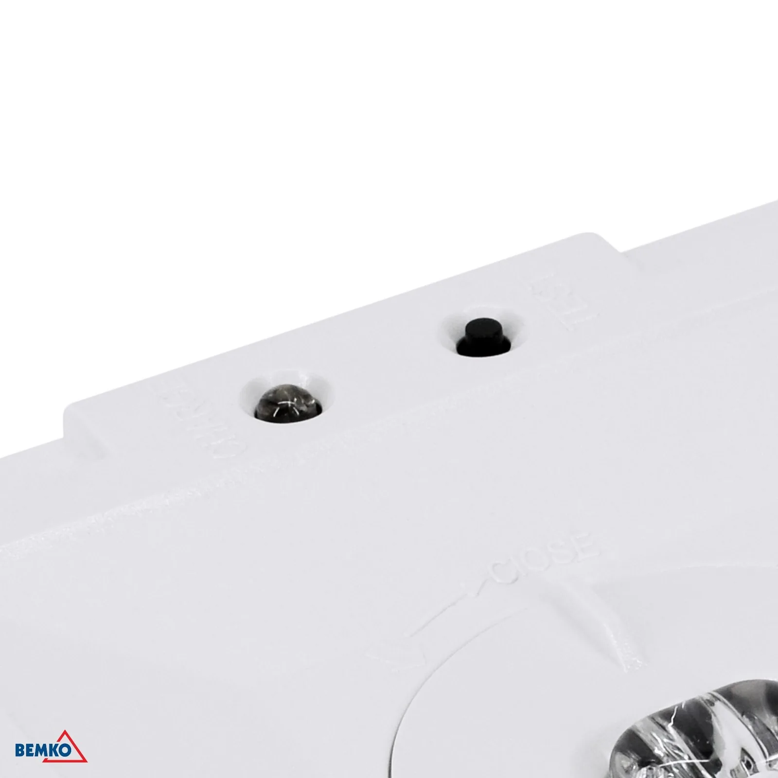 Luxmena núdzové LED svietidlo Skaler Square 3W IP40 s autotestom 1 h BM-C91-SKL-S-3SO-AT1H-CNBOP