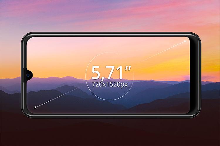 Smartfon z wyświetlaczem 5,7” Smartfon z wyświetlaczem 5,7”