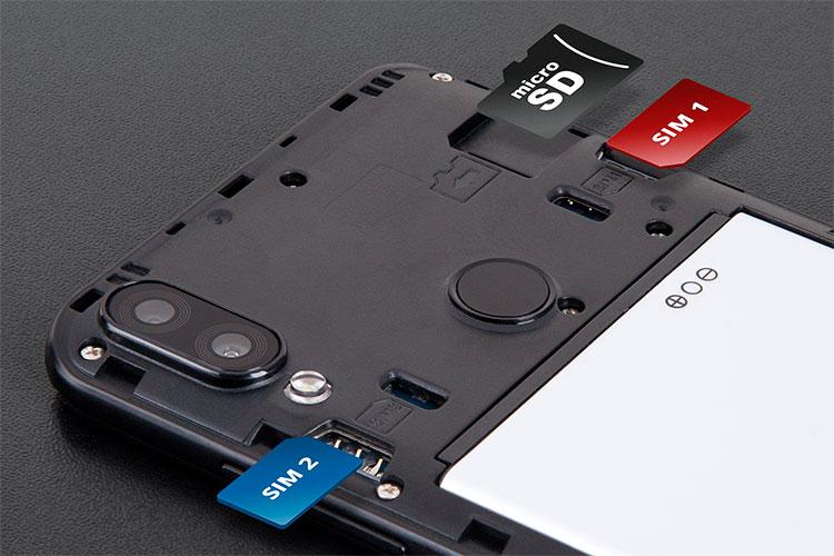 Smartfon z dual SIM Smartfon z dual SIM