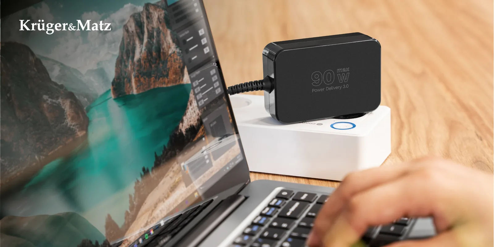 Univerzálny napájací adaptér na notebook 90 W USB-C Power Delivery so 7 koncovkami L-KM1450-90