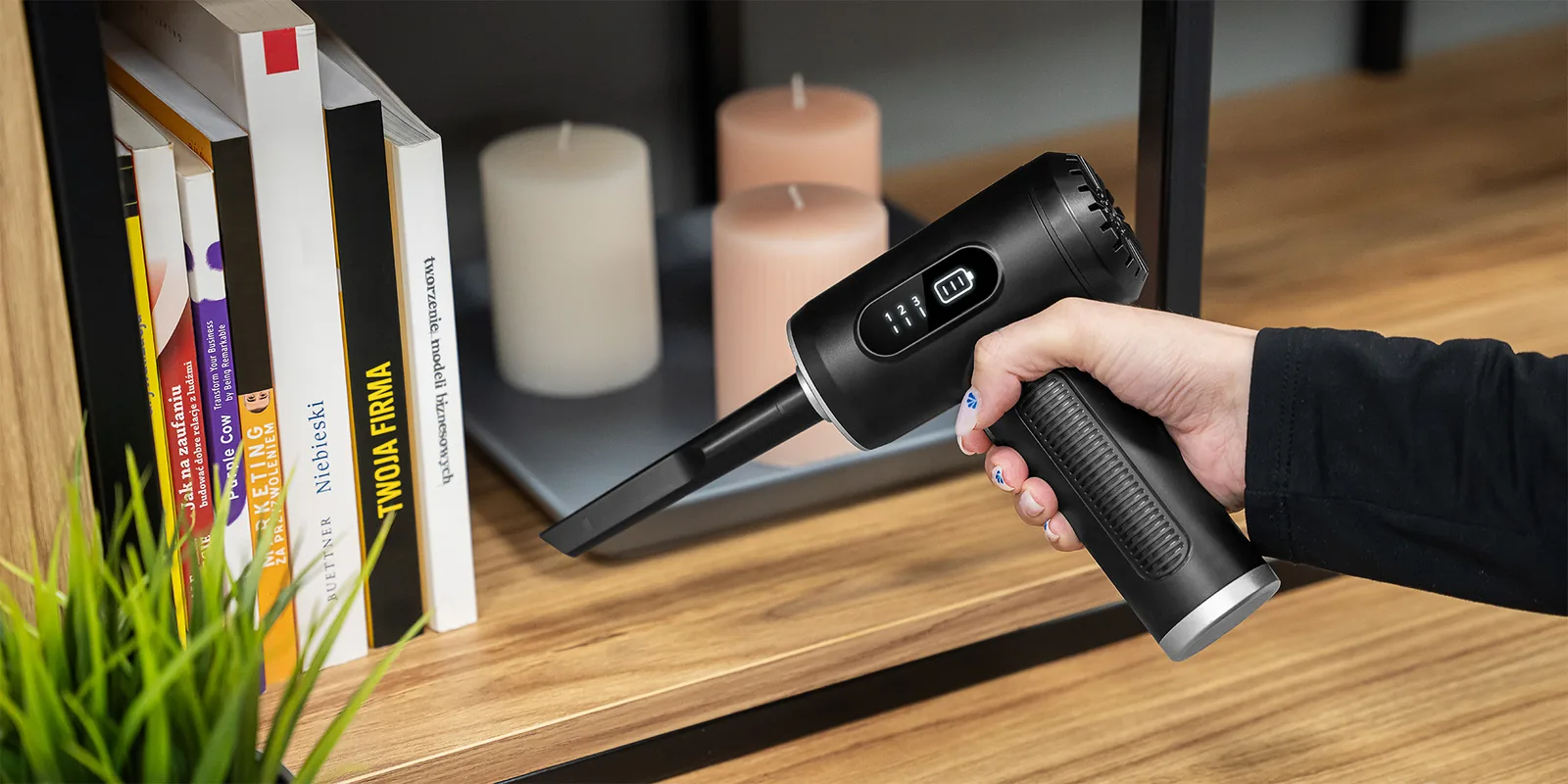 Ručný kompresor a elektrický fukár na čistenie Teesa 75 W, 6000 mAh, 5 nadstavcov L-TSA5018