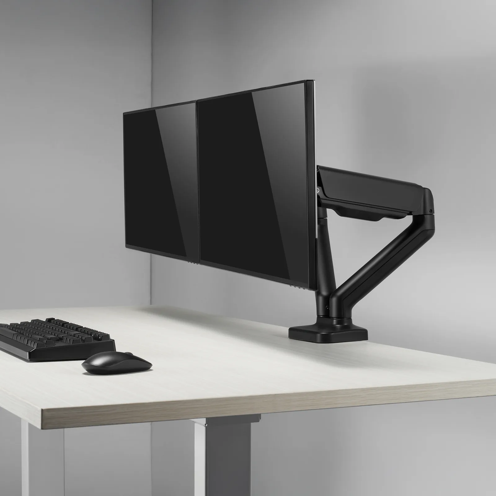 Polohovateľný držiak na 2 monitory 17–32" na stôl L-UCH0208-2 detail 3