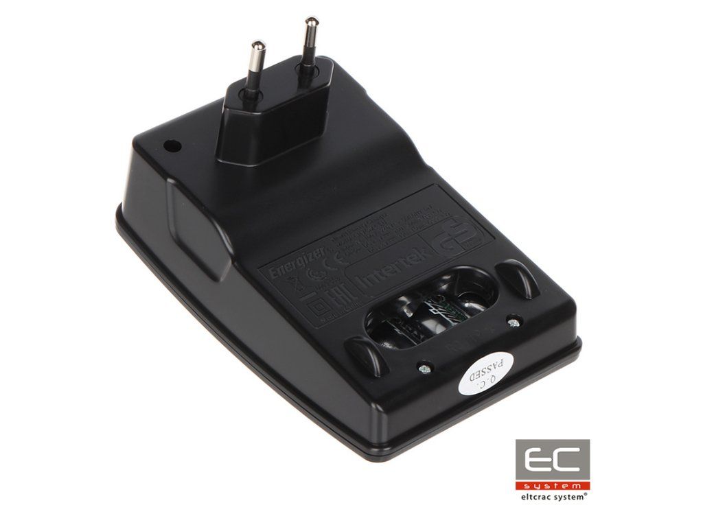 Detail produktu Nabíjačka na akumulátory AA/AAA Energizer + 4x AA 2000 mAh EC-23545