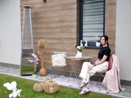 SÚPRAVA ZÁHRADNÉHO NÁBYTKU SIVÁ (ŠTVORCOVÝ STÔL + 2 STOLIČKY) *5165