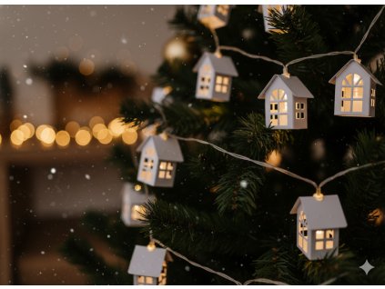 LED SVETELNÁ REŤAZ METALOVÉ DOMČEKY 10 L NA BATÉRIE *1402