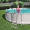 Bezpečnostná rebríková drabinka na bazén 107 cm Bestway 58330