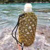 Paracord obal na láhev 1l uzávěr řeka