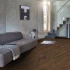 kompozitna podlaha parador modular one dub 1730809 v obyvacke