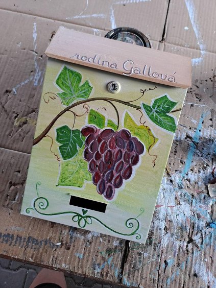 Poštová schránka Hroznová