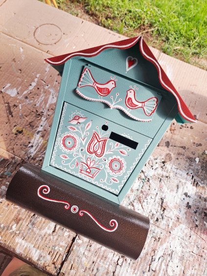 Painted Mailbox - ornament 031