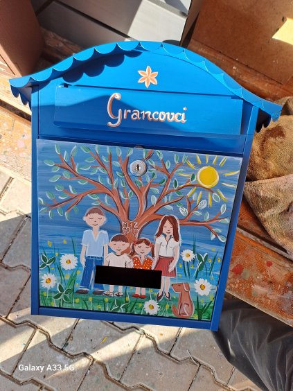 Bemalter Briefkasten - Familien und Kinder 008