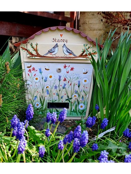 Bemalter Briefkasten – Wiesenblumen 045