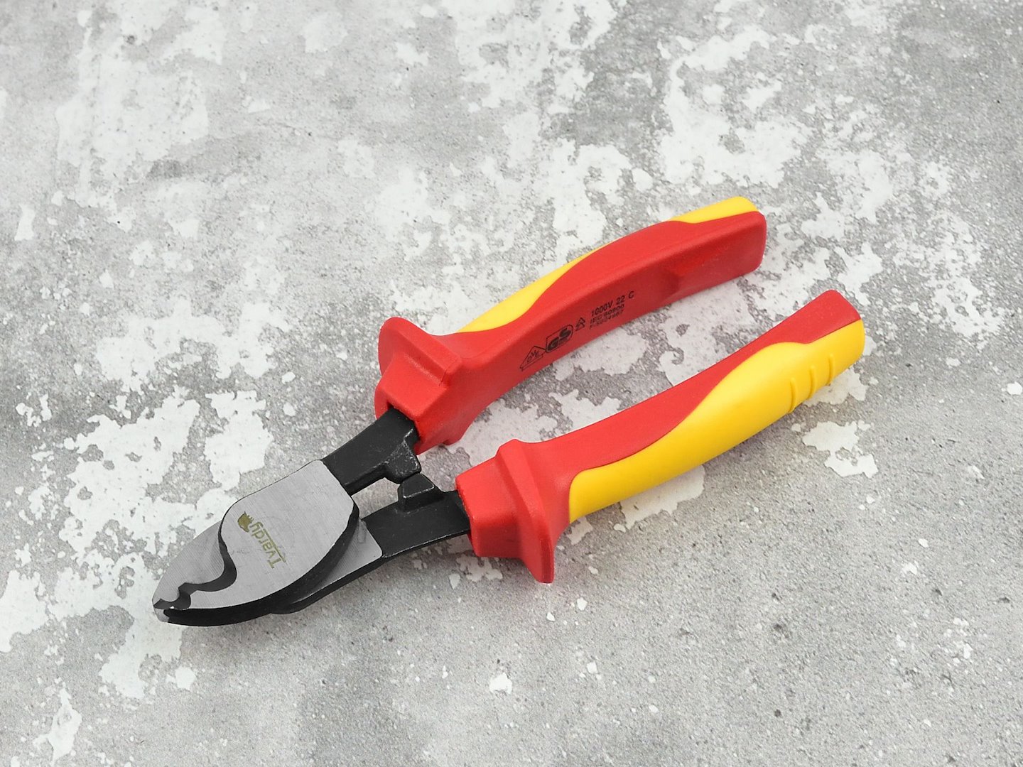 Izolované kleště na stříhání vodičů 160 mm VDE 5