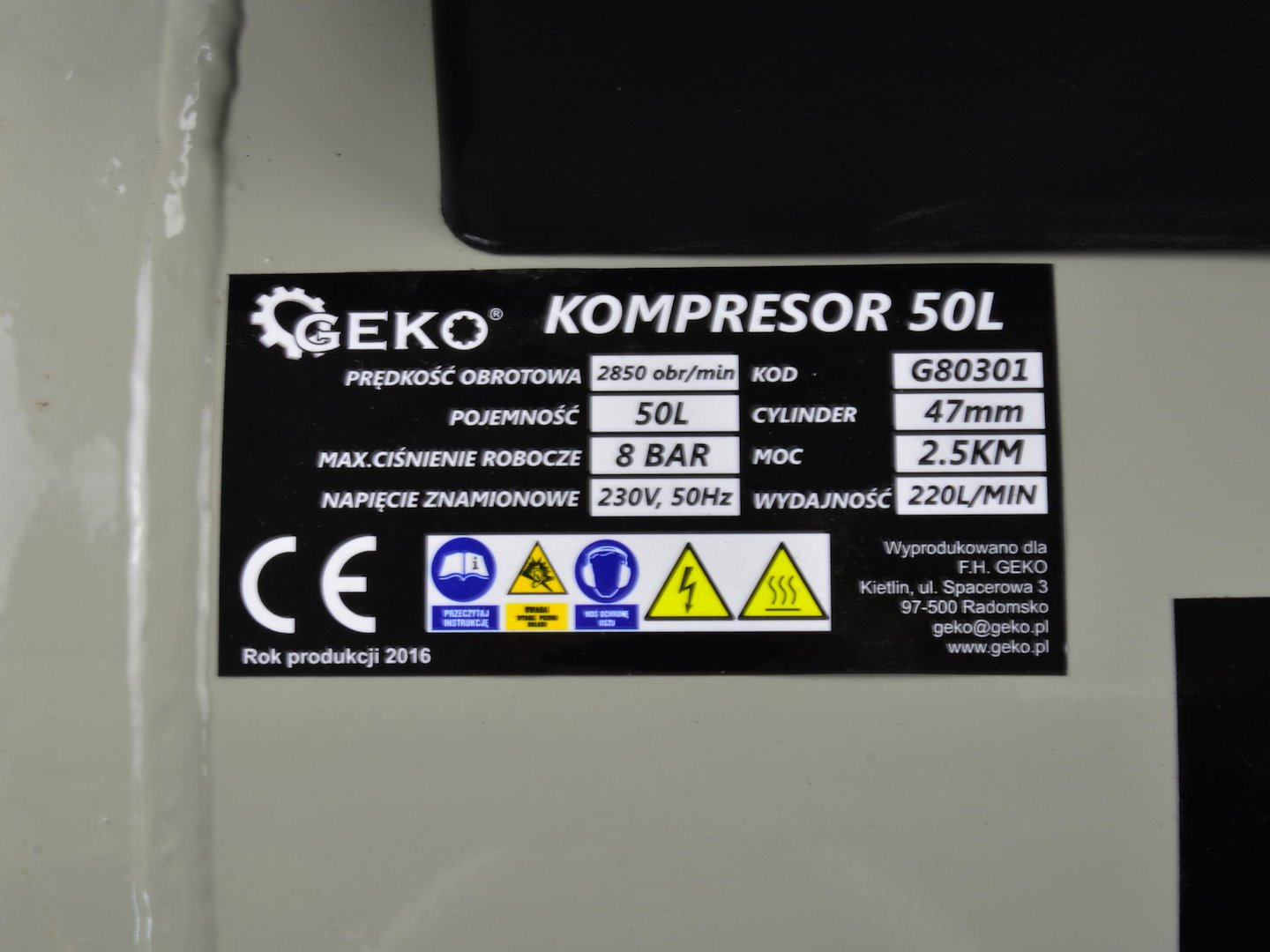 Olejový kompresor Geko 50 l – přípojná místa
