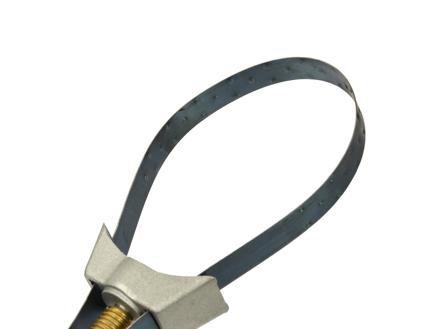Pásový klíč na olejový filtr 48 mm – použití na vozidle
