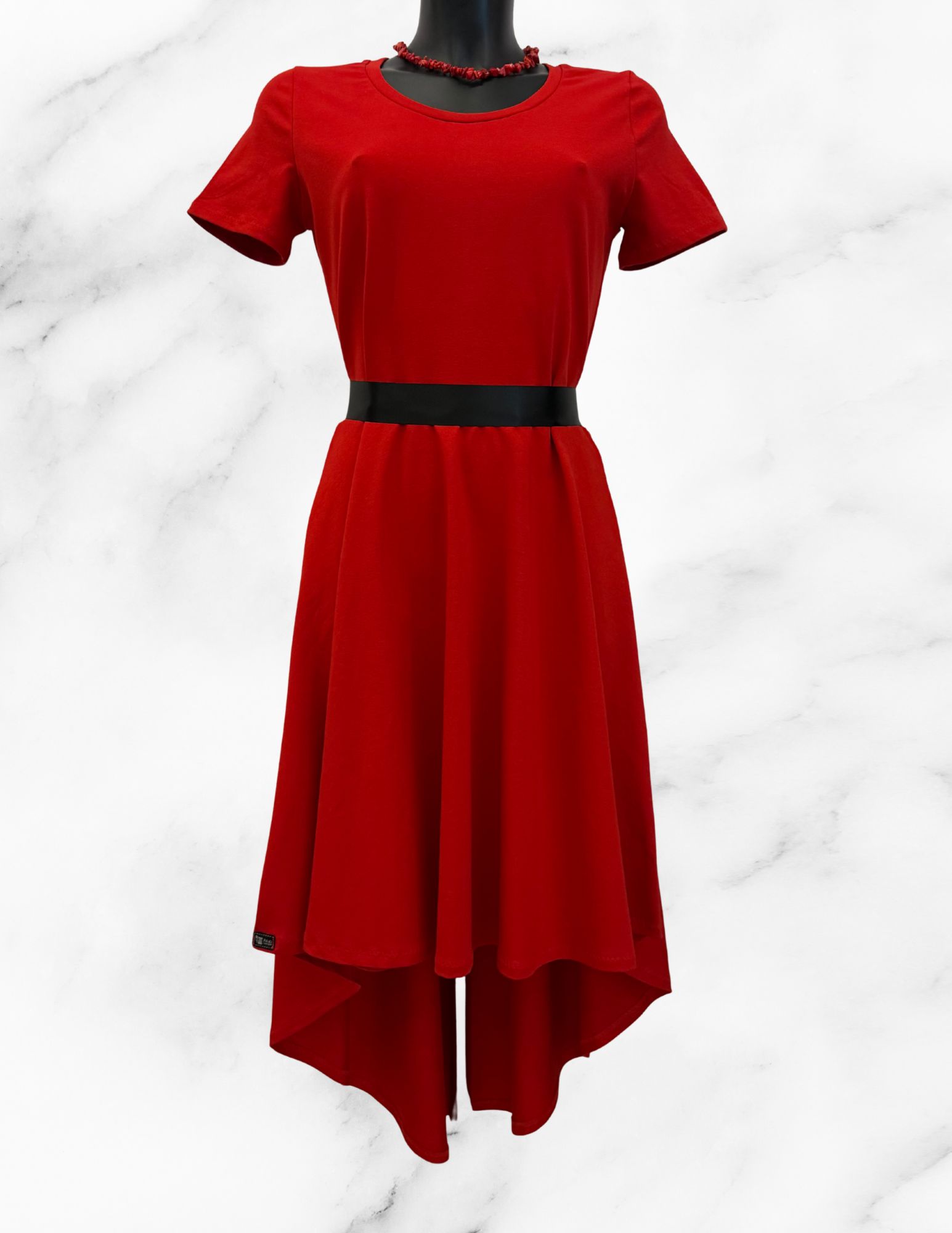 Prodloužené šatičky