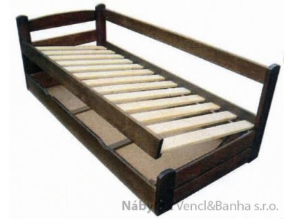 Dřevěná jednolůžková postel s úložným prostorem Grand Prix Chalupa