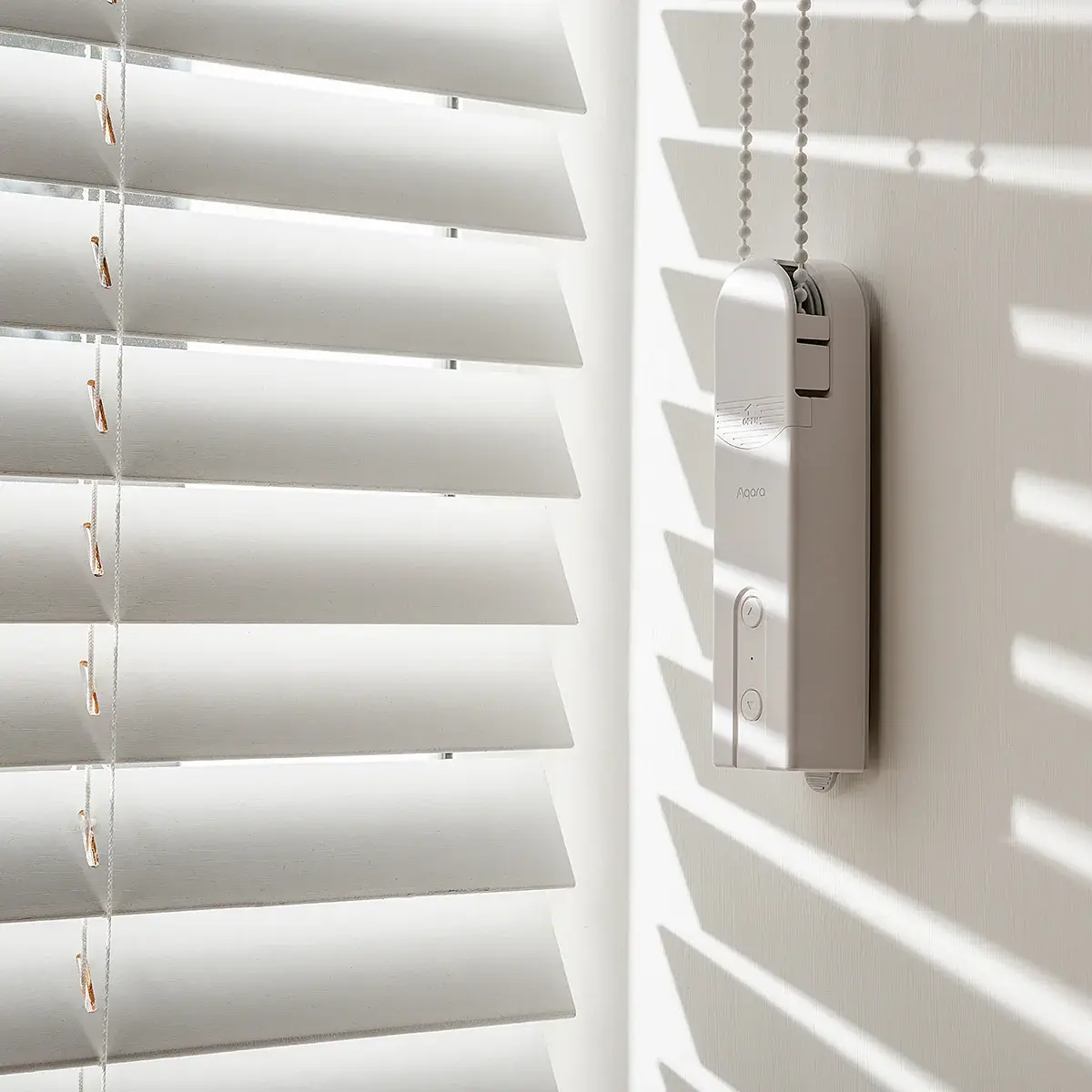 Aqara Roller Shade Driver E1 – zatažené žaluzie