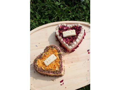 Srdíčkový dortík mrkev