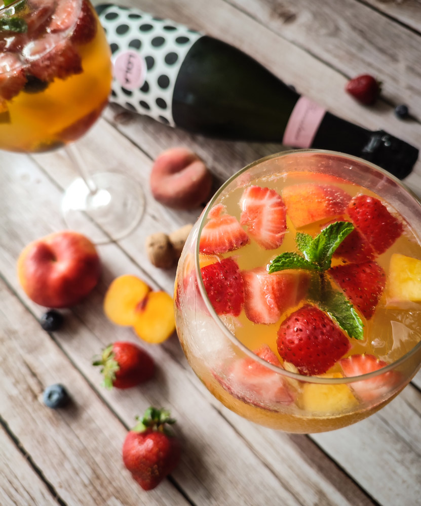 Letní osvěžující Sangria Cava