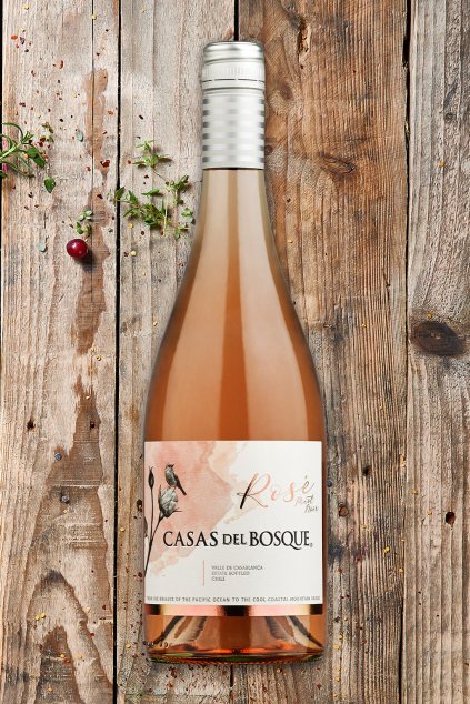 ROSE PINOT NOIR 1024x1536