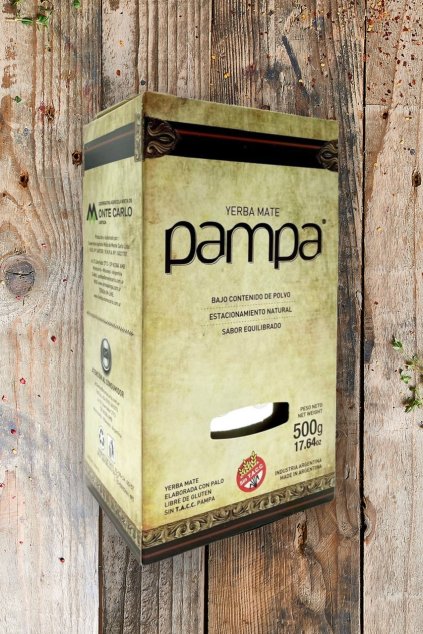 maté prach na dřěvě