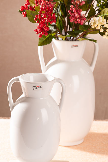 Nové klasické vázy AMFORA.