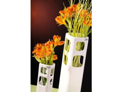 261 31W okenko váza bíla 31 cm