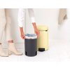 NewIcon Pedal Bin, 12L Mellow Yellow 8710755233807 Brabantia 233807 Nadčasový a ikonický koš NEWICON 12 L žlutý (13)