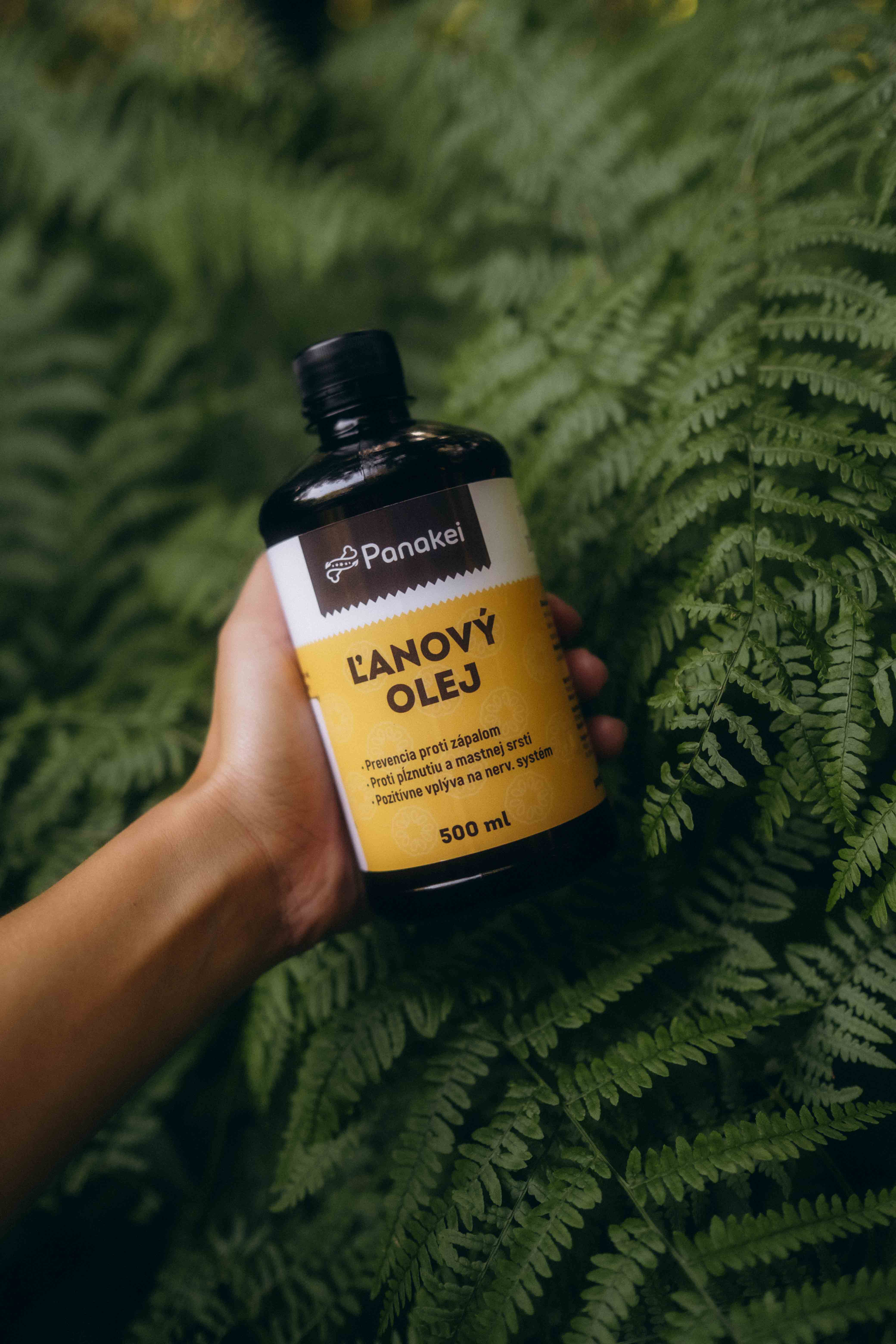 100% lněný olej pro psy - lisovaný za studena ✅ | Panakei.cz