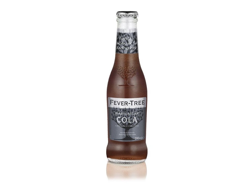 5696 fever tree 200ml cola wht 02 400 web