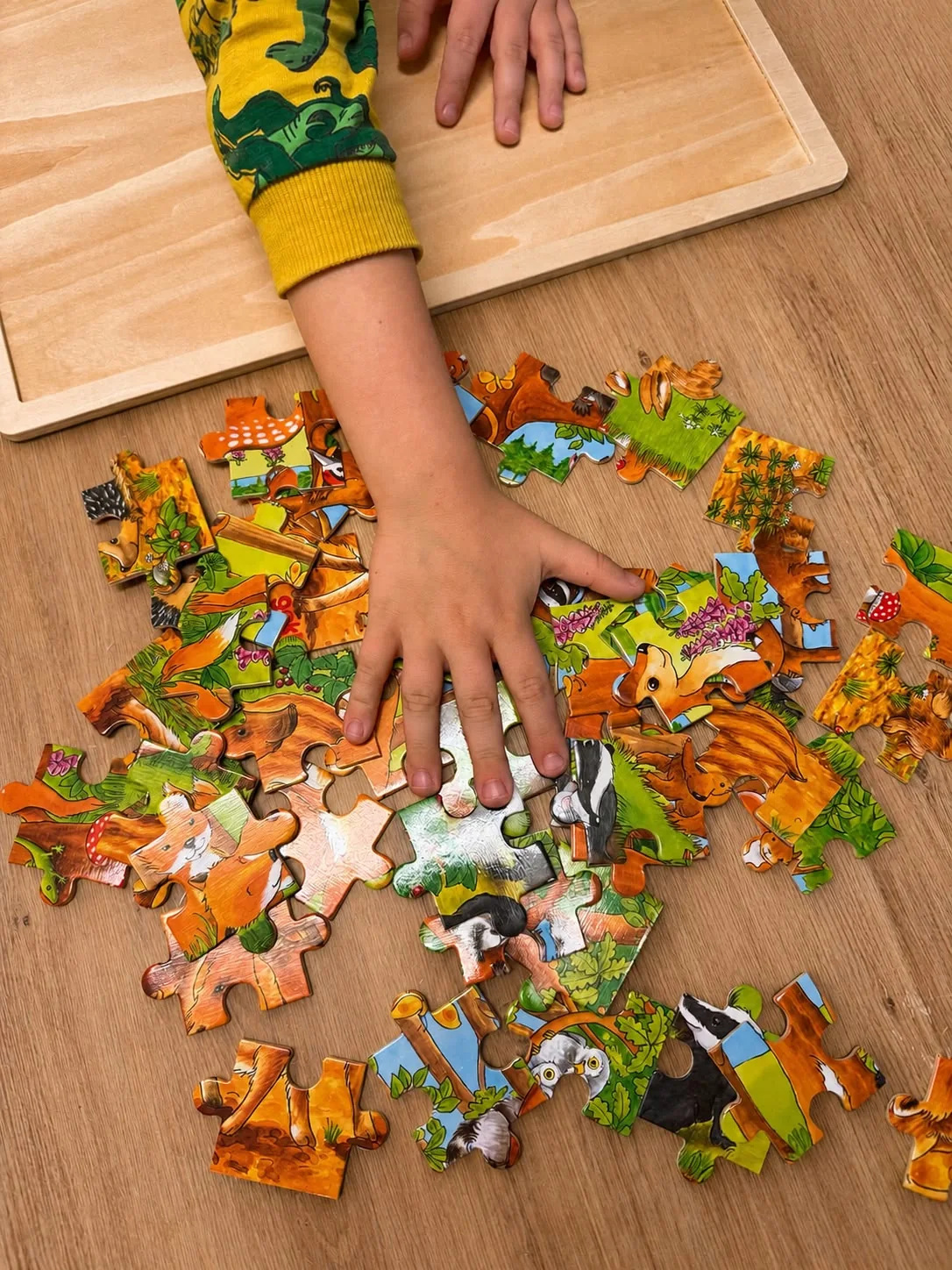 Detail dílků puzzle při skládání