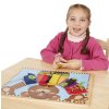 Melissa & Doug Výuková hračka ZAPÍNÁNÍ MEDVĚD