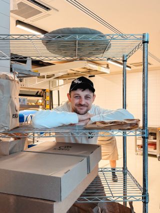 Január u nás znamenal návrat do tempa. Po sviatkoch späť k zabehnutým rituálom a bežnému chodu pekárne. 🥐 Stihli sme si...