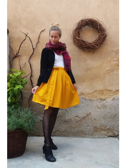 Krátká sukně zavinovací - hořčicová