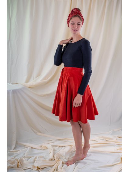 Kolová manšestrová sukně  -  zrzavá