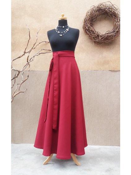 Dlouhá půlkolová sukně - vínová