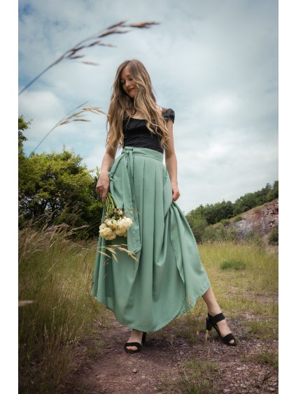 Heboučká letní sukne - viskóza mint