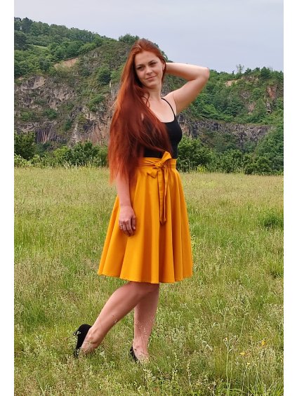 Kolová  sukně - hořčice