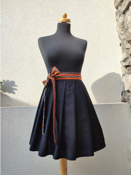 Krátká sukně  - černá s africkým páskem