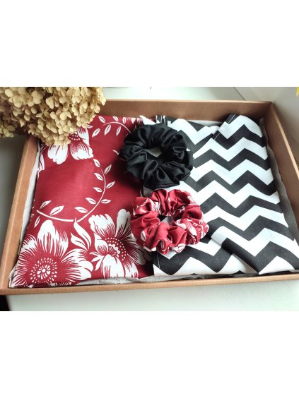 Sada scrunchies gumiček s šátky