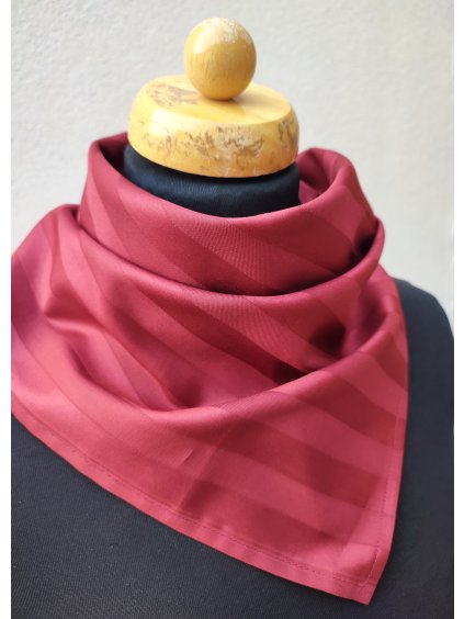 Saténový šátek - bordó