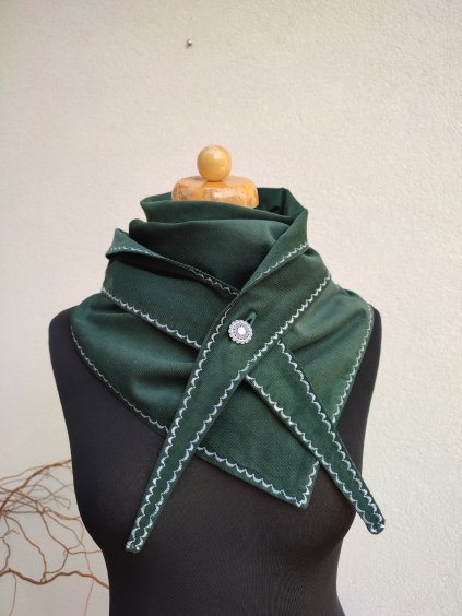 Manšestrový nákrčník - smaragd II