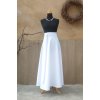 Dlouhá půlkolová sukně - bílá nejen svatební