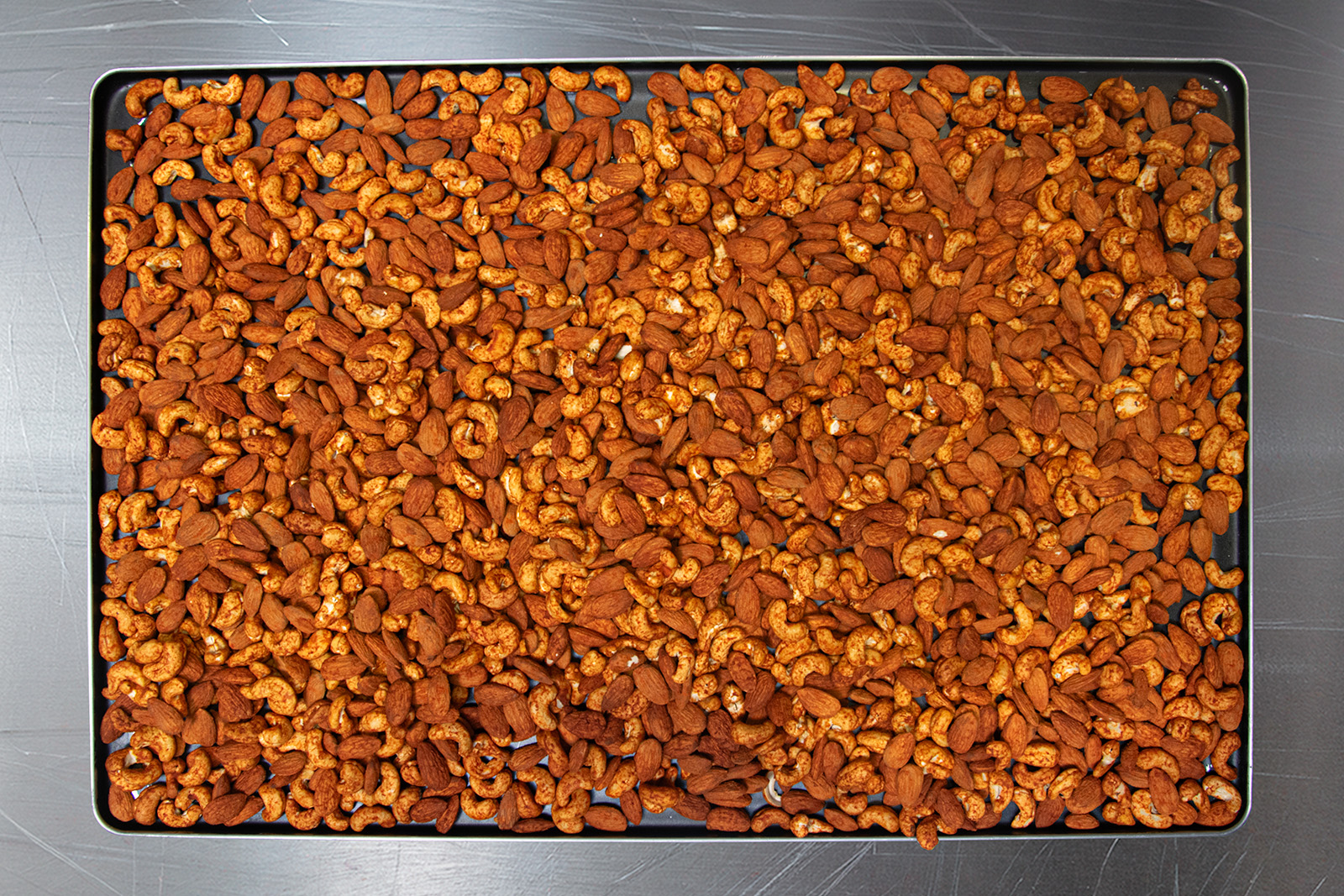 Habanero orechy Pán Kukučka čerstvo upražené na plechu