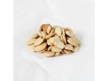 Blanšírované mandle ze Španělska pražené bez soli