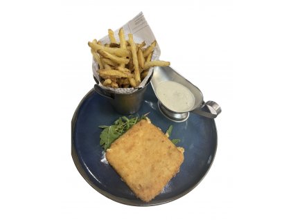 Smažený sýr, hranolky z brambor, domácí tatarka